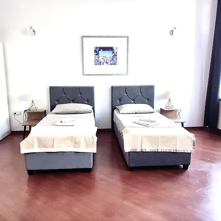 Illyria, With A Large Terrace - Zagreb, Downtown * Zagreb