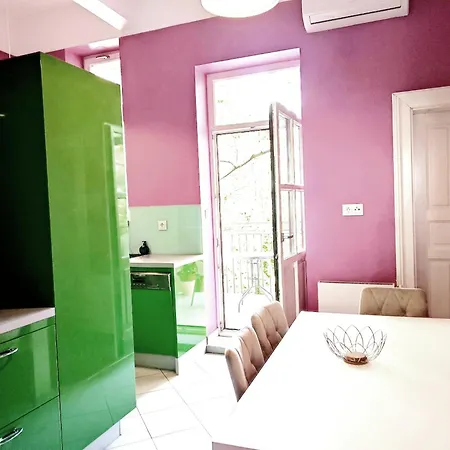 Apartment Illyria, With A Large Terrace - Zagreb, Downtown